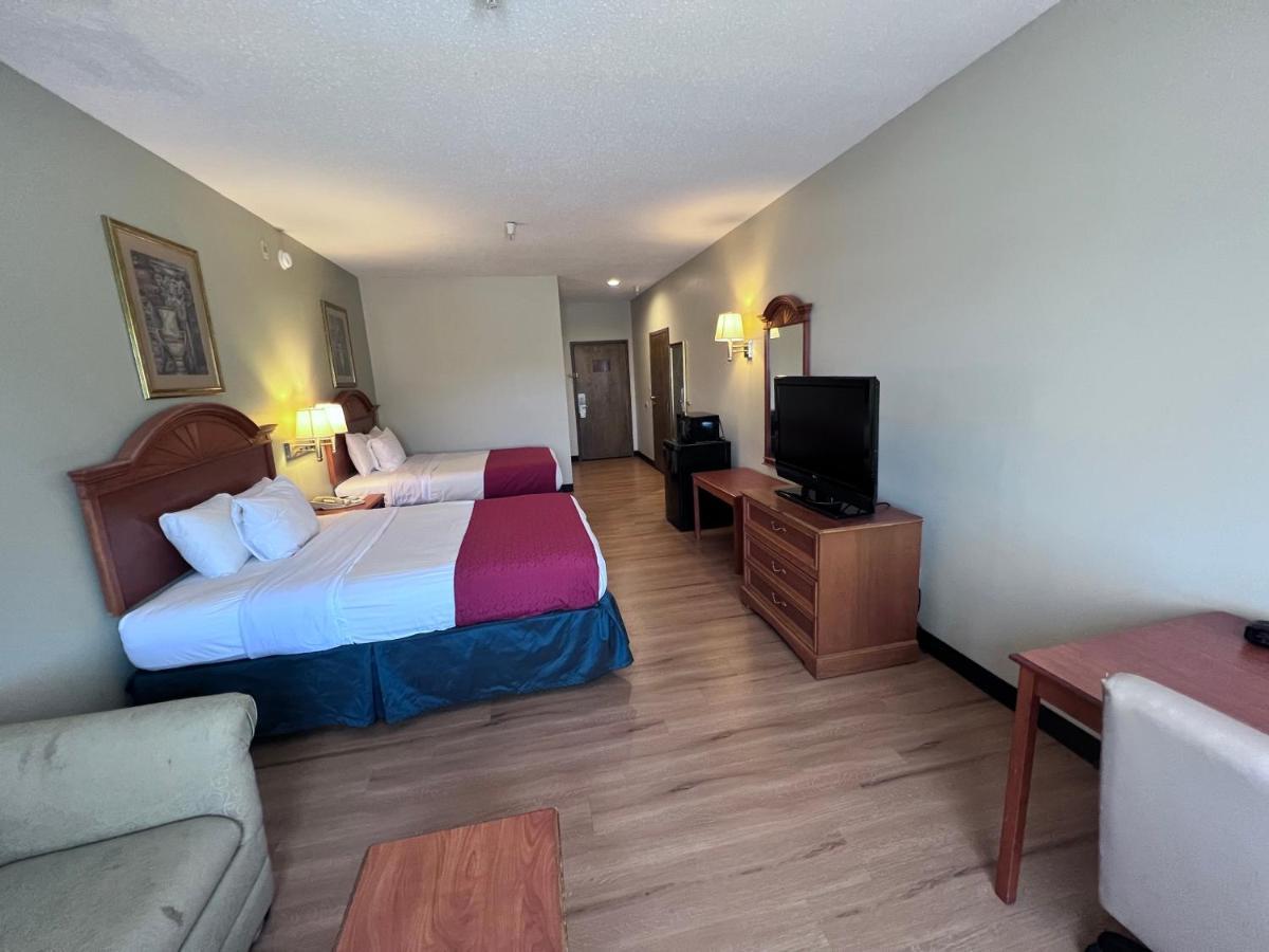 Americas Best Value Inn Wiggins Exteriér fotografie